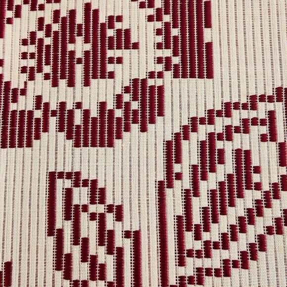 Vintage handmade woven maroon and white floral design tablecloth from Li… - Picture 2 of 9